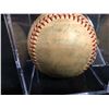 Image 2 : VINTAGE 1957 Milwaukee Braves Multi Signed Baseball ( Pafko, Spahn, Aaron, Burdette, Mantilla...)