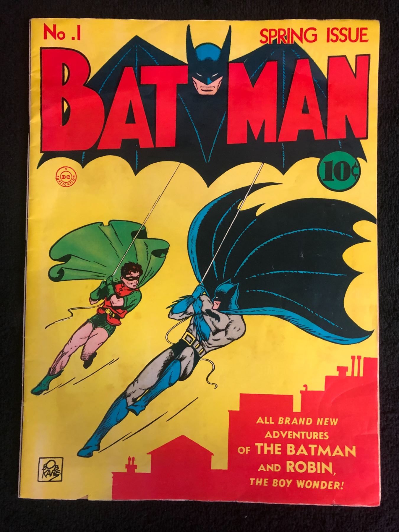 BATMAN NO. 1 - SPRING ISSUE - 2000 EXACT REPRINT