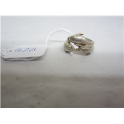 Vintage Sterlin Silver Ring with 3 Dolphins