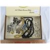 Image 1 : Lot of Jewellery in Cigar Box