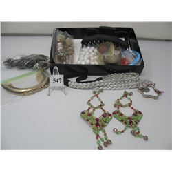 BOX - COSTUME JEWELLRY