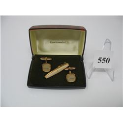 VINTAGE MATCHING CUFF LINKS & TIE BAR - Mother of pearl