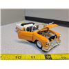 Image 2 : 1:43 scale 1955 Bel Air convertible