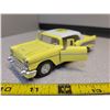 Image 1 : 1:43 scale 1957 Chevy car