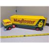 Image 3 : Plastic May Flower moving van 13"