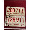 Image 1 : (2) Saskatchewan License Plates 1971