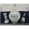 Image 2 : 3 pieces of crystal, candlestick holder, bell and covered candy dish