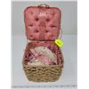 Image 1 : Sewing basket - very old