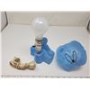 Image 4 : Bedroom lamp (lady)
