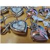 Image 2 : Lot of 8 new watch keychains (need batteries)