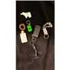 Image 2 : Assorted Key Chains