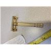 Image 2 : Gold plated Gilette razor