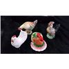 Image 3 : Chickens / Roosters Mostly Salt & Pepper Shakers
