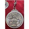 Image 5 : Lot Of (2) Watches + Keys W/ Beaded Decoration + "New Mexico" Keychain + Etc.