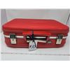 Image 1 : Red McBrine travel case 16”x12”, good condition