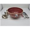 Image 1 : Brown shoulder bowl with 6 cookie cutters