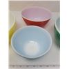 Image 3 : Pyrex primary bowl set, yellow, green, red, blue