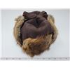 Image 2 : 47. Muscrat and brown wool crown hat