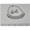Image 3 : 95. Vintage rhinestone and white necklace and clip earring set