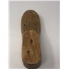 Image 5 : 126.  Wood shoe last and shoe stretchers