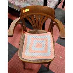 ANTIQUE BARREL BACK ARM CHAIR WOODEN