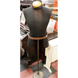 VINTAGE SEAMSTRESS DRESS FORM MANNEQUIN