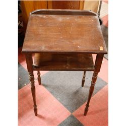 VINTAGE WOOD SIDE TABLE, 18 X 15 X 30