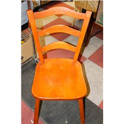 WOOD SIDE CHAIR
