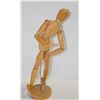 Image 1 : WOODEN ARTIST MANNEQUIN POSABLE