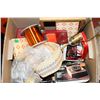 Image 1 : ESTATE BOX COOPER WIRE COLLECTIBLES AND MORE
