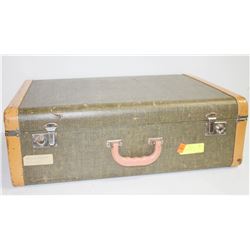 1950S GREEN HARD SHELL SUITCASE
