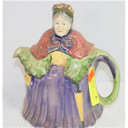 ANTIQUE GRANDMA TEAPOT HAS REPAIR ON BASE