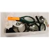 Image 1 : BIN OF ASSORTED MAGNIFYING GLASSES