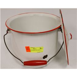 ANTIQUE ENAMELLED COOK POT WITH LID