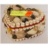 Image 1 : SHELL APPLIQUÉ HEART CURIO BOX