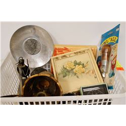 ASSORTED BOX VINTAGE FIGURES AND ORNAMENTS