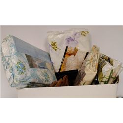 BOX OF UNUSED VINTAGE BEDDING