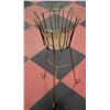 Image 1 : 1950S MID CENTURY MODERN PLANT STAND 32 INCH TALL