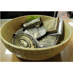ASSORTED VINTAGE BELT BUCKLES LIGHTER AND