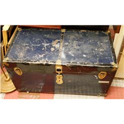 ANTIQUE BLUE STEAMER TRUNK 34 X 17 X 19