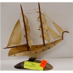 VINTAGE HORN BOAT 9 INCH TALL