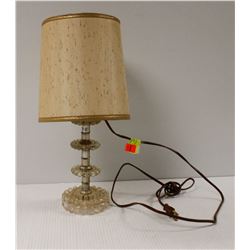1960S DECORATIVE GLASS TABLE LAMP 15 INCH TALL