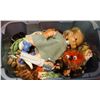 Image 1 : BIN FULL OF ASSORTED VINTAGE DOLLS
