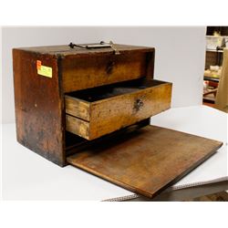 ANTIQUE TOOL BOX WITH DRAWERS FULL OF MACHINIST