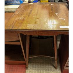 ANTIQUE OAK SIDE TABLE WITH LOWER SHELF