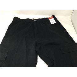 Wrangler Cargo Pants (33 x 34)