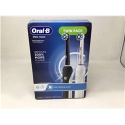 Oral-B Pro 1000 Twin Pack Rechargeable Toothbrushes