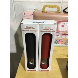 Gourmet Tools Electric Pepper Mill Lot of 2