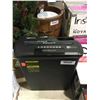 Image 1 : Amazon Basics Home/Office Shredder