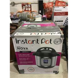 Instant Pot 7-in-1 Multi-Use Pressure Cooker